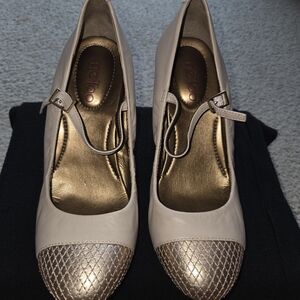 Elegant Leather Beige and Gold Women Heels